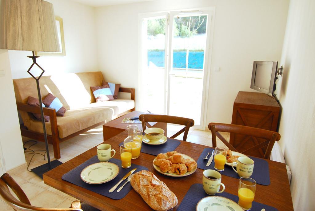 Residence Goelia Le Hameau De La Vezere เลอบูก ห้อง รูปภาพ